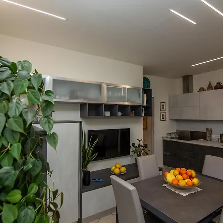 Apartment Gli Ulivi E Il Mare Diano Arentino